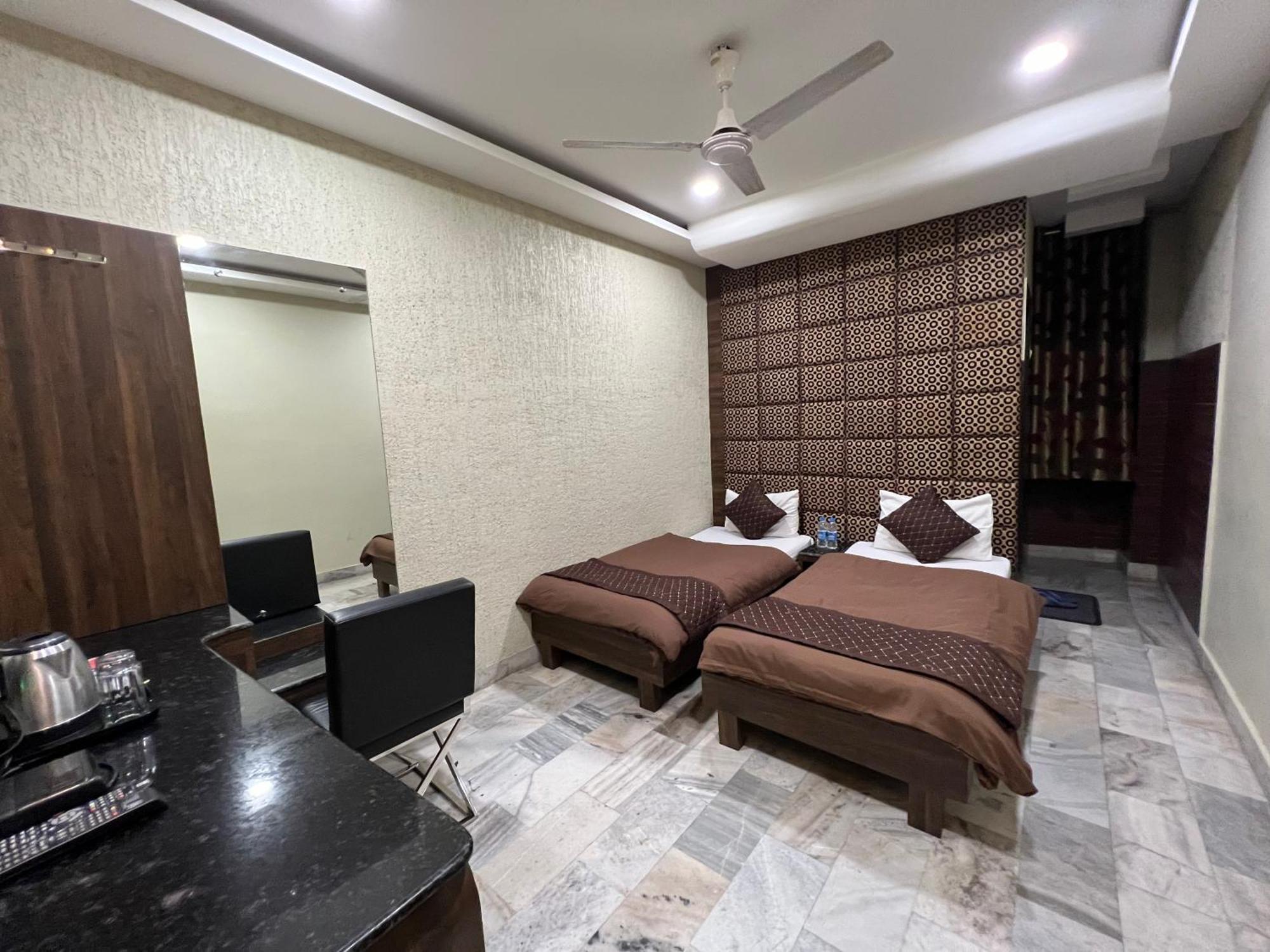 Hotel Sabera Siliguri Exterior foto