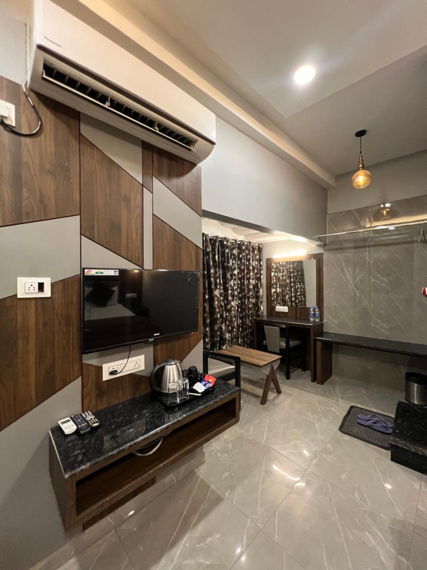 Hotel Sabera Siliguri Exterior foto
